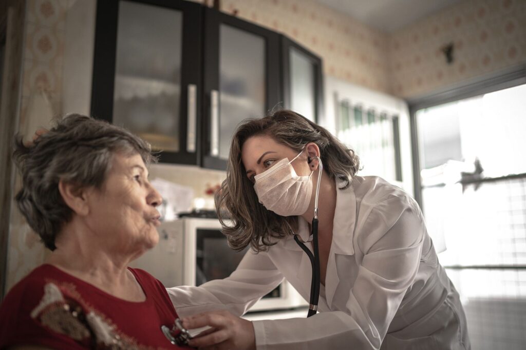 post thumbnail ad3c41d7cf3d2ee7f77669d6e8d1fd12 - O que é um médico clínico home care?